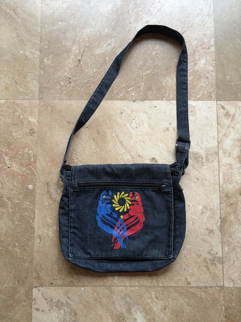 Denim Messenger Bag, Philippine Flag Print (Category: Cross-body Bags) located in Quezon City. Submitted by tidyup.lara (Listing ID 1462127281, Image 1). Description: Sold as is Dimensions: 13” x 16” Condition 8/10: used but in good condition.