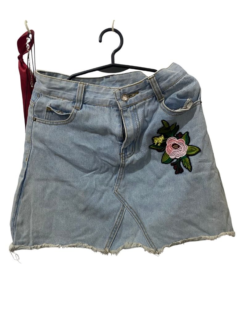 denim mini skirt (Category: Skirts) located in Quezon City. Submitted by kastiel00 (Listing ID 1462205277, Image 1). Description: .