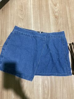 (Category: ) located in . Submitted by cielow (Listing ID 1462180838, Image 1). Description: .