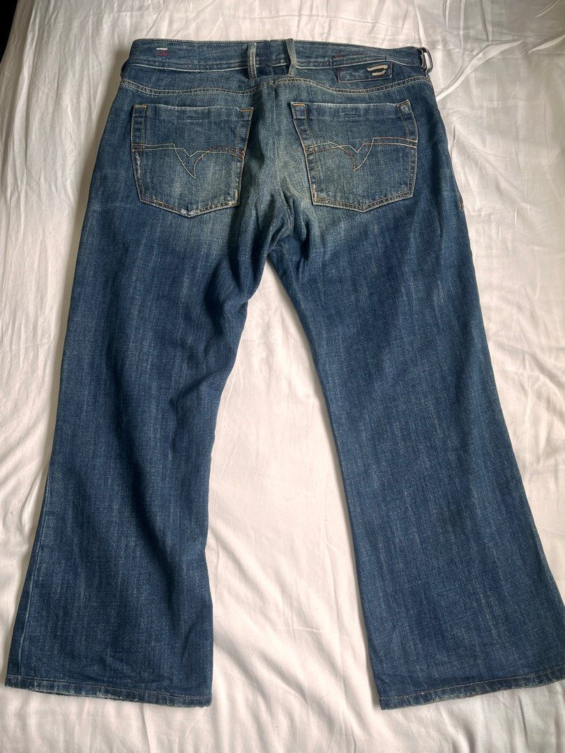 Y2K Diesel Zathan Bootcut Jeans (Category: Jeans) located in Marikina City. Submitted by ratengteng (Listing ID 1462077892, Image 2). Description: Waist: 36” Thigh: 14” Hem: 9” Condition: Excellent Issues: None MOP: Gcash Only MOD: Lalamove/J&T (Marcos Highway Area).
