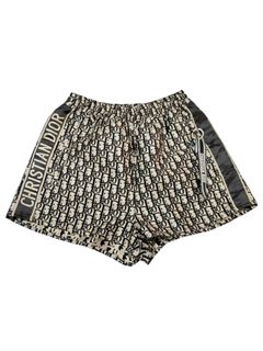 (Category: ) located in . Submitted by Gentlemans_ClosEt (Listing ID 1462182827, Image 1). Description: .