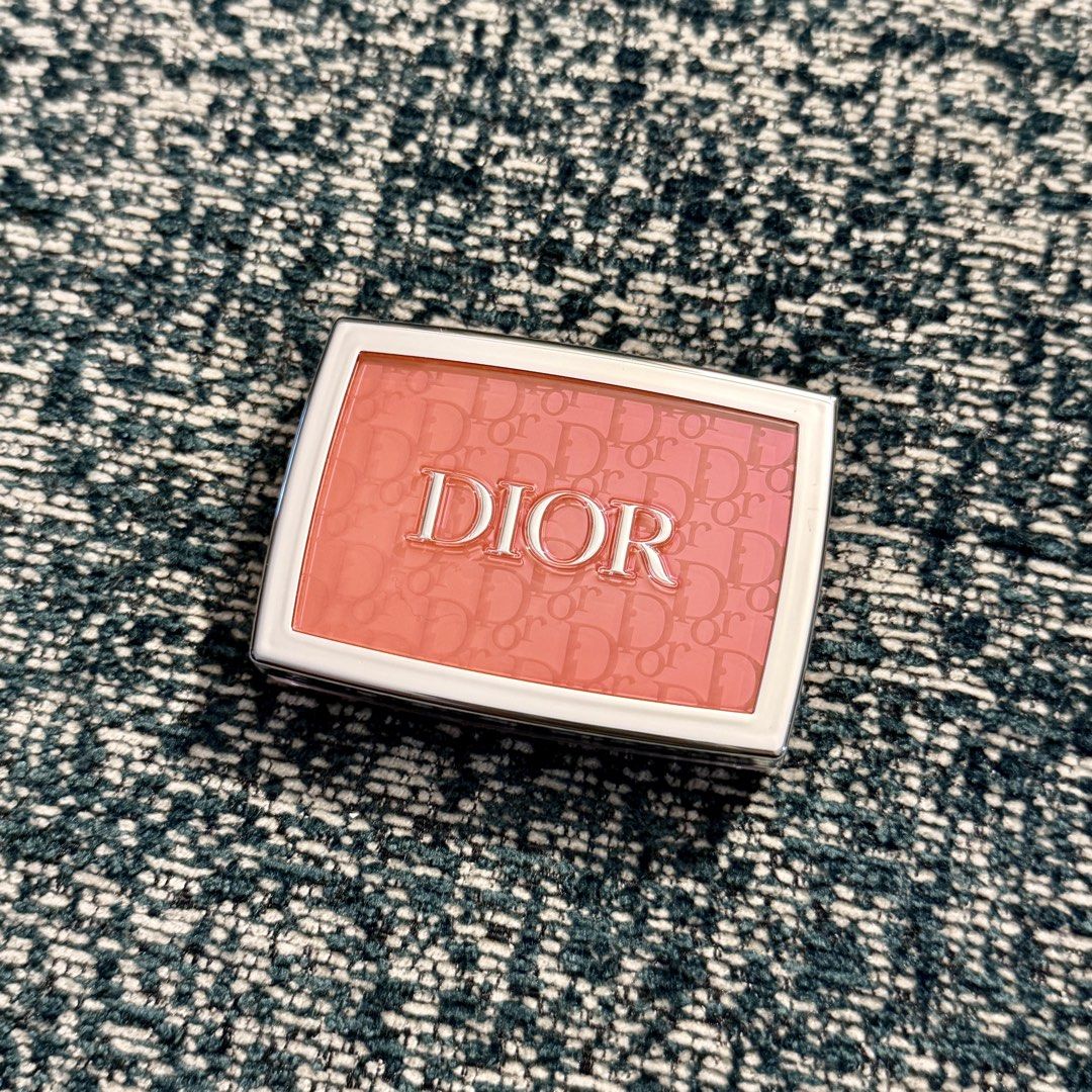Dior Rosy Glow Blush 015 Cherry (Category: Makeup) located in Quezon City. Submitted by laragaelle (Listing ID 1462103147, Image 2). Description: Purchased in Bangkok For transparency: the blush had some hard pan from previous use, which I gently scraped off. Honestly, I probably scraped off more product than I actually used 😅 RFS: Prefer cream blushes 📍Quezon City Buyer shoulders SF.