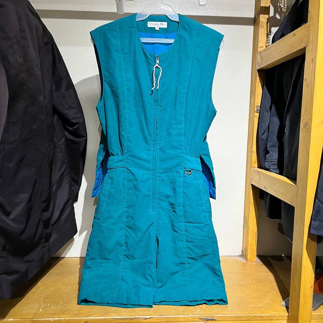 DIOR SPORTS ATTIRE SAMPLE ONLY (Category: Luxury Apparel) located in Iloilo. Submitted by wear_it5k (Listing ID 1462201880, Image 1). Description: .