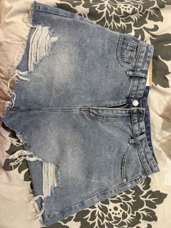 (Category: ) located in . Submitted by kwcl21 (Listing ID 1462175534, Image 1). Description: .