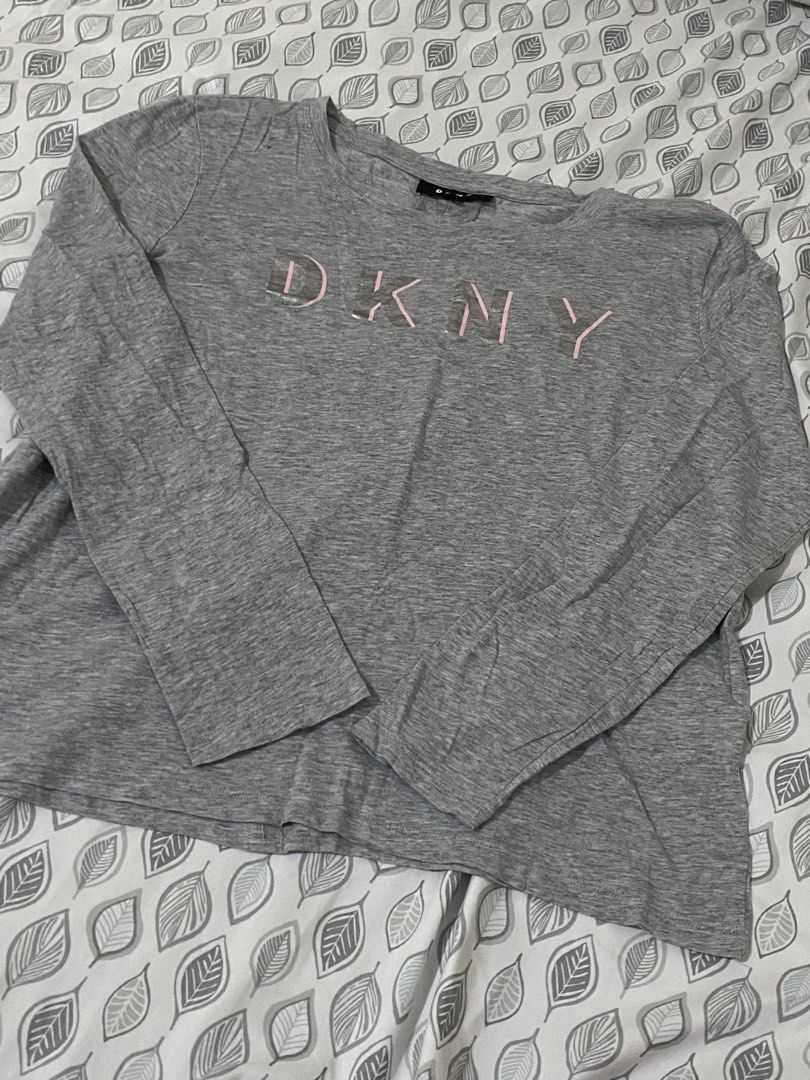 DKNY Longsleeves (Category: Others Tops) located in Quezon City. Submitted by irldn_ (Listing ID 1462176667, Image 1). Description: - used once - size S-M.