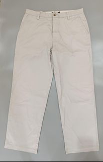 (Category: ) located in . Submitted by aydenthriftwear (Listing ID 1462118388, Image 1). Description: .