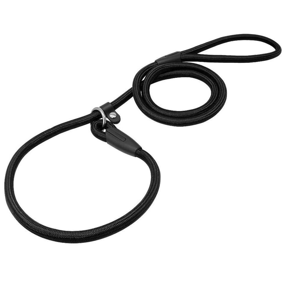 Dog Leash nylon Adjustable (Category: Homes & Other Pet Accessories) located in Caloocan City. Submitted by mysticforest_f03926 (Listing ID 1462091725, Image 3). Description: Dog Leash nylon Adjustable Small: P60 Large: P80 Material: High-quality nylon Size: Small to large dogs With strong metal hook Comfortable handle with padded grip.