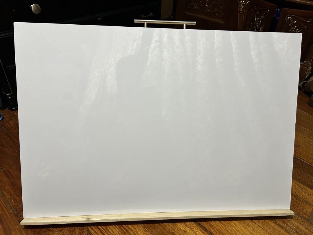 Drafting board (Category: Looking For) located in Makati City. Submitted by gabriellepreloved (Listing ID 1462199949, Image 1). Description: 24x36 inches Laminated top No scratches Like new Used twice Price is negotiable .