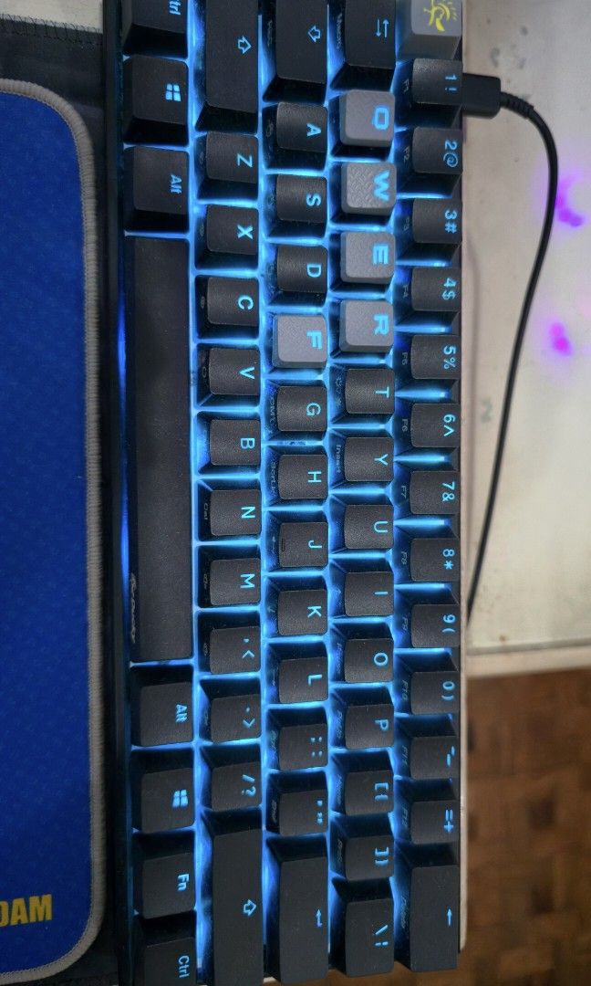 Ducky mecha mini (Category: Computer Keyboard) located in Manila. Submitted by francissya (Listing ID 1462053735, Image 1). Description: for sale Ducky mecha mini full aluminum gaming keyboard. complete.. 1500 only.. 6k din sa datablitz ito hehe. manila area..