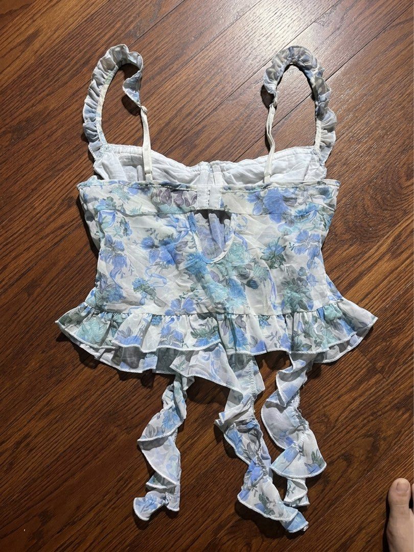 Edikted Cascade Ruffled Bra Top (Category: Others Tops) located in Manila. Submitted by prettyme31 (Listing ID 1462190483, Image 3). Description: .