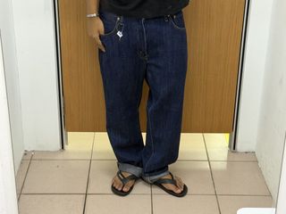 (Category: ) located in . Submitted by fivefifty (Listing ID 1462127788, Image 1). Description: .