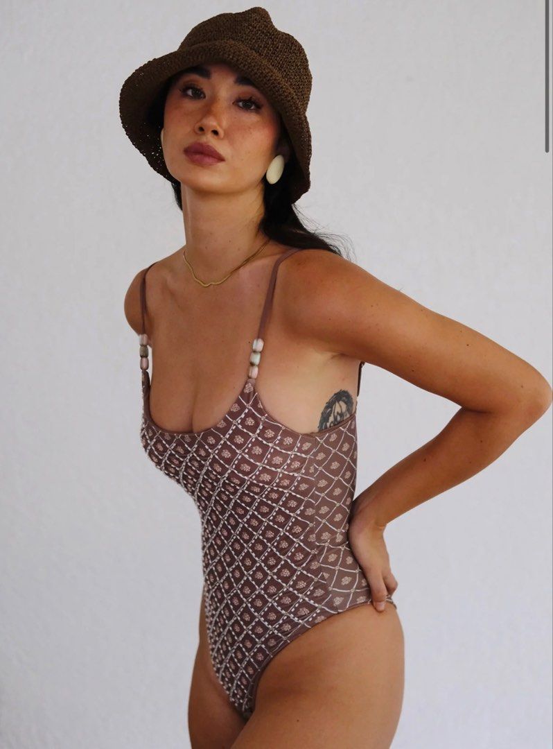 Eighth Mermaid Rio in Sunset (Category: Bikinis & Swimsuits) located in Valenzuela. Submitted by shopmystyle__ (Listing ID 1462092039, Image 2). Description: Used once for a shoot Like new Small on tag Fits small to medium frame *palma skirt in sunset available as well, see my listing* .