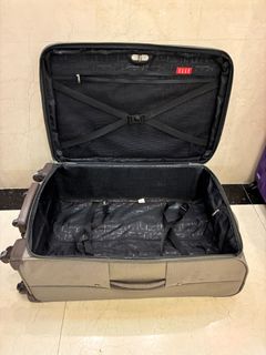 （分類：）位於 。 由 master-lam1829 提交（商品編號 1462047052，圖片 1）。簡介： 。