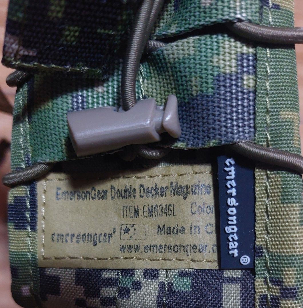 Emerson Gear Double Deck Mag Pouches (Category: Coats, Jackets and Outerwear) located in Baguio. Submitted by wagwagan_001 (Listing ID 1462079057, Image 3). Description: good as new.