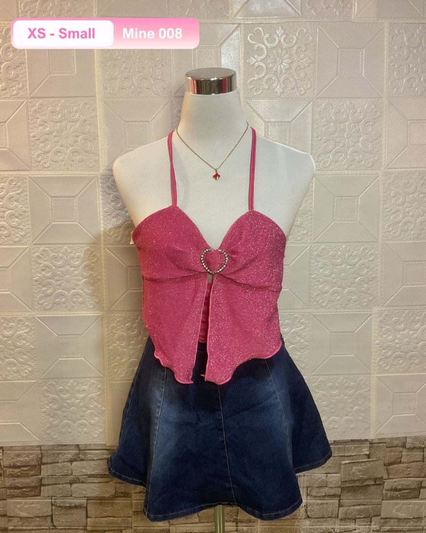 Euphoria Inspired Top (Category: Sleeveless) located in Rizal. Submitted by ahristyles26 (Listing ID 1462117659, Image 1). Description: BRANDNEW WITH POUCH.