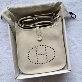 （分類：）位於 。 由 chanshin_hermes 提交（商品編號 1461020015，圖片 1）。簡介： 。