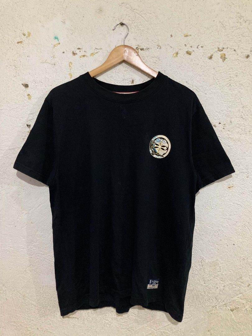EVISU Kamon and The Great Wave Daicock Tee (Category: Tshirts & Polo Shirts ) located in San Jose del Monte. Submitted by zen31 (Listing ID 1462240737, Image 2). Description: EVISU DAICOCK TEE 22.5X28 DIMENSION EXCELLENT CONDITION 10/10 COLOR RATE NO ISSUE, NEED WASH ONLY.
