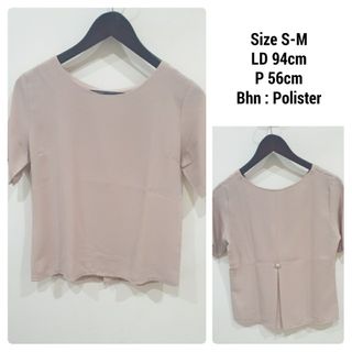 (Kategori: ) berada di . Dikirim oleh fav_stuff10 (ID iklan 1462097018, Gambar 1). Deskripsi: .