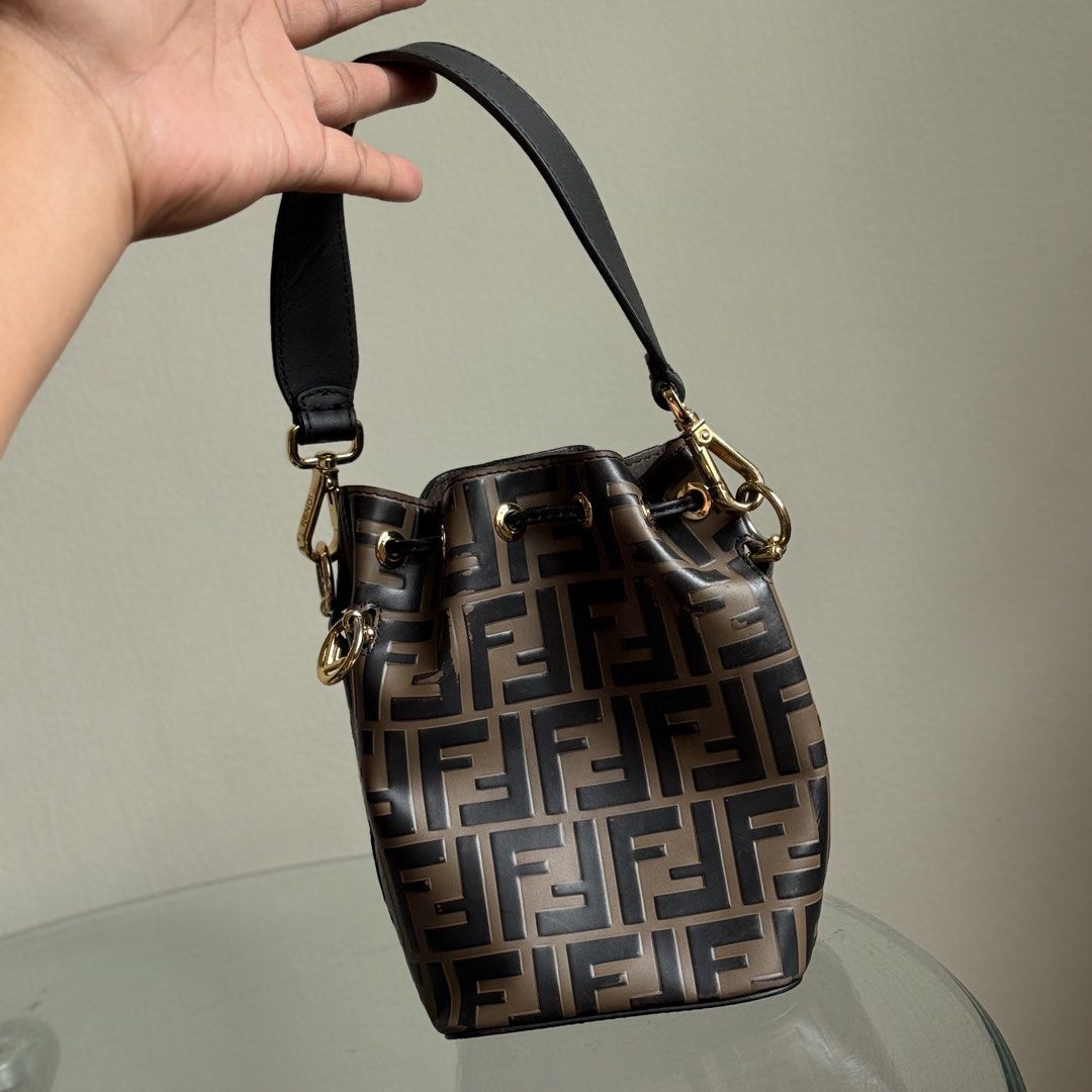Fendi bucket bag (Category: Purses & Pouches) located in Quezon City. Submitted by toomuchpain (Listing ID 1462046679, Image 3). Description: Good condition No issue.