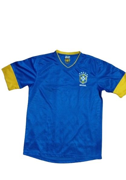 FIFA CBF Brasil Team Soccer Jersey (Category: Activewear) located in Quezon City. Submitted by jojoleen28 (Listing ID 1462130232, Image 1). Description: 2XL on tag, most likely women's or kids' size. 100% polyester. Some discoloration or dirt at the bottom part of sleeves. Measurements: Shoulder 20" Chest up to 44" Length 30" (back is slightly longer by 1") #Christmas2026.