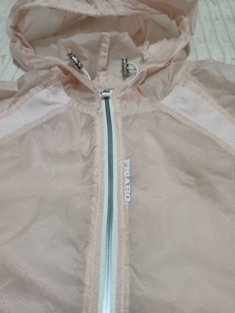 Figaro Sport Golf Windbreaker + 84 SF (Category: Activewear) located in Cebu City. Submitted by OneStop_ThriftShop_Mo (Listing ID 1462205262, Image 3). Description: Halloween Sale! 🎃🎃🎃 Figaro Sport Golf Windbreaker💓 Nice color in actual, light old rose pink, Gray zipper, White Premium quality, pulido tahi With pockets Super Gaan lang nito Size90 W 18" L 25.5".