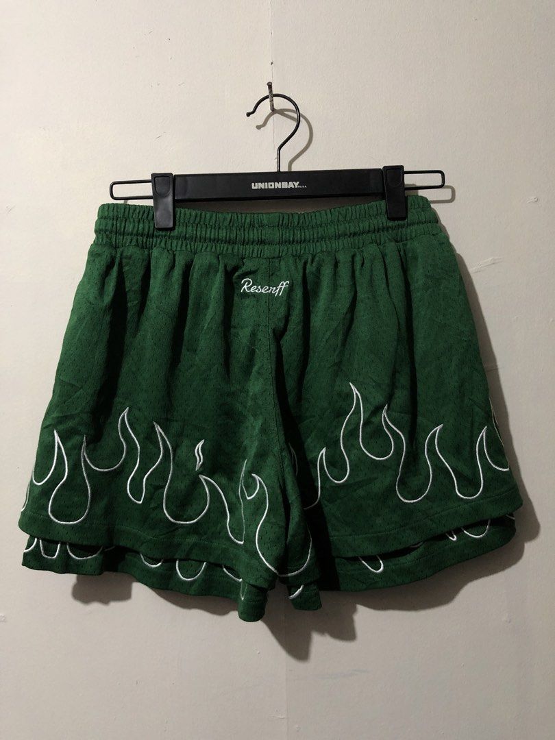 Flames Mesh Short (Category: Shorts) located in Manila. Submitted by raremountain00 (Listing ID 1462227052, Image 3). Description: Authentic Excellent condition 28-36 waistline 15 length above the knee Issue cut tags .
