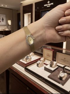 (Category: ) located in . Submitted by shopyourstyleph (Listing ID 1462260771, Image 1). Description: .