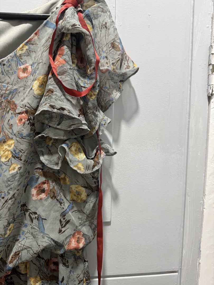 Floral Chiffon Romper for Women (Category: Rompers) located in Davao. Submitted by buymyclosetph (Listing ID 1462085496, Image 3). Description: —- Length 50 —- Chest up to 30 XXL on tag - I don’t have mannequin to determine the waist. MOP: Gcash MOD: J&T .