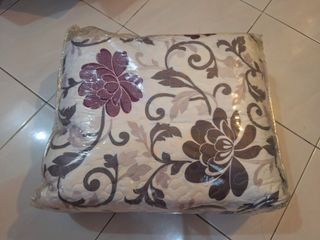 (Category: ) located in . Submitted by lina2903 (Listing ID 1462137570, Image 1). Description: .