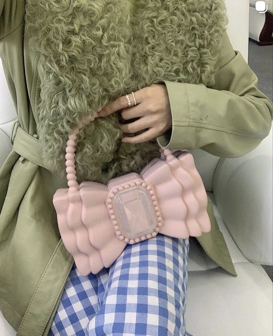 Forbitches Bow Bag (Category: Looking For) located in Manila. Submitted by luxe.noiratelier (Listing ID 1462246938, Image 3). Description: I'm looking for this bag! Anybody out there selling this Forbitches bow bag please?!!!.