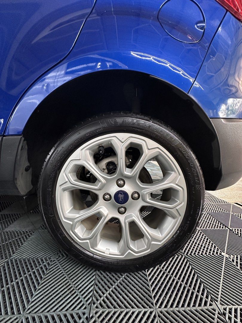Ford Ecosport Ecosport Auto (Category: Used Cars) located in San Juan City. Submitted by kktlim18 (Listing ID 1462106708, Image 3). Description: - 26k Odo - 2018 Acquired - 1st Owner - Leather Seats - Sunroof - Plate # Ending in 7 - 3 Cylinder 1.0L Turbo - Newly Oil Changed (Maintained) - Apple CarPlay & Android Auto - Original Paint - 200mm Ground Clearance - 500mm Max Water Wading (Best in Class) - 6 Airbags Upgrades worth 100k+ : - K&N Drop In