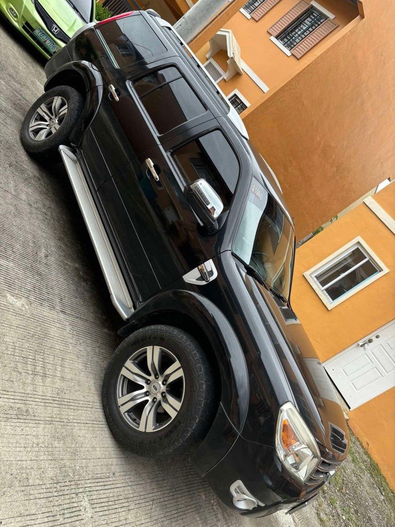 Ford Everest (Category: New Cars) located in Manila. Submitted by von_vito (Listing ID 1462089089, Image 3). Description: FS: Ford everest 2012 A/T black edition.. 110k+ mileage casa maintained 💯 all stock gas&go bring you best of the best mechanic #09774937323.