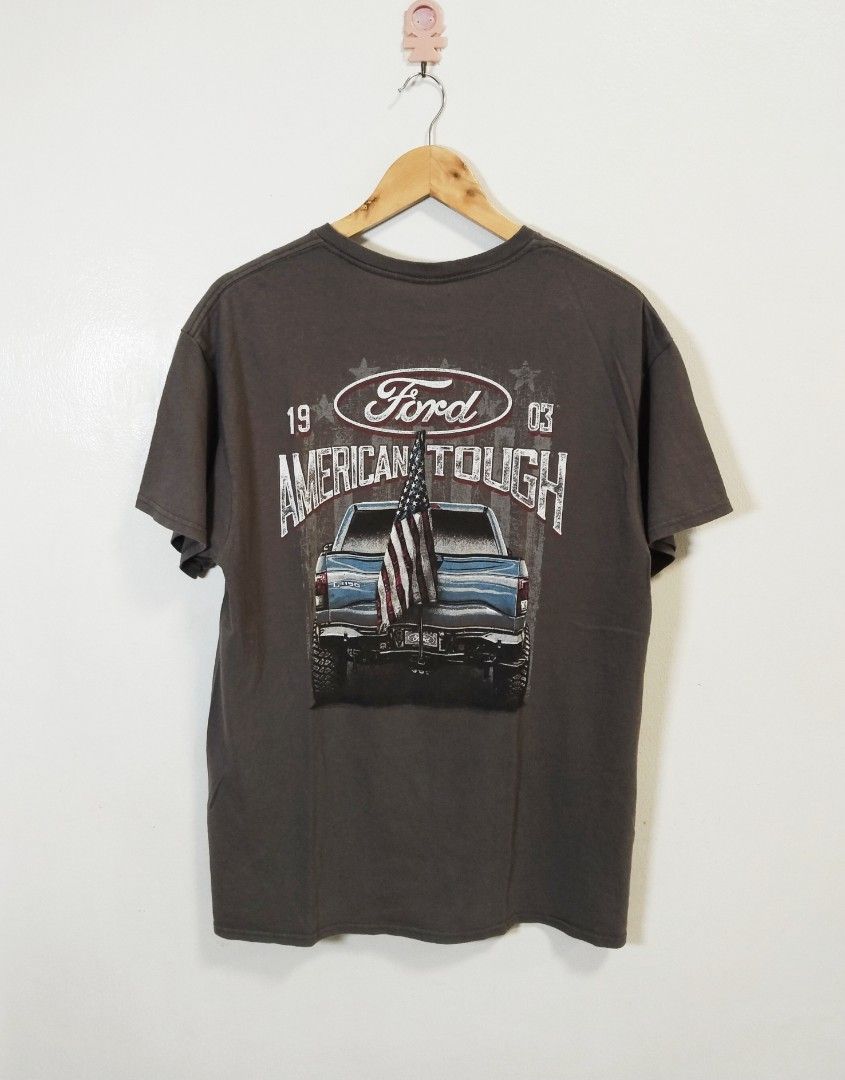 Ford shirt (Category: Tshirts & Polo Shirts ) located in Pateros City. Submitted by blashjunks.y2k (Listing ID 1462149013, Image 1). Description: FORD SHIRT SIZE LARGE 28" LENGTH 21" WIDTH 350PHP MSG US.