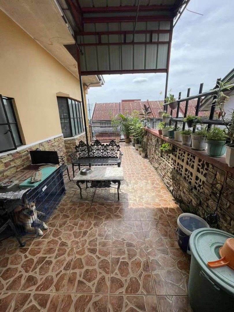 FORECLOSED PROPERTY (Category: House & Lot) located in Quezon City. Submitted by nanzche1010 (Listing ID 1462057647, Image 3). Description: PTPA📣📣 🏙️ FORECLOSED 2-STOREY HOUSE & LOT FOR SALE in Dasmariñas City 🏙️ Looking for a spacious house and lot in Dasmariñas that can serve as a family home or investment property? This 2-storey house in Villa Luisa Homes offers a generous space in a residential community. 🌿 PROPERTY DETAILS: • 71.50 SQM 