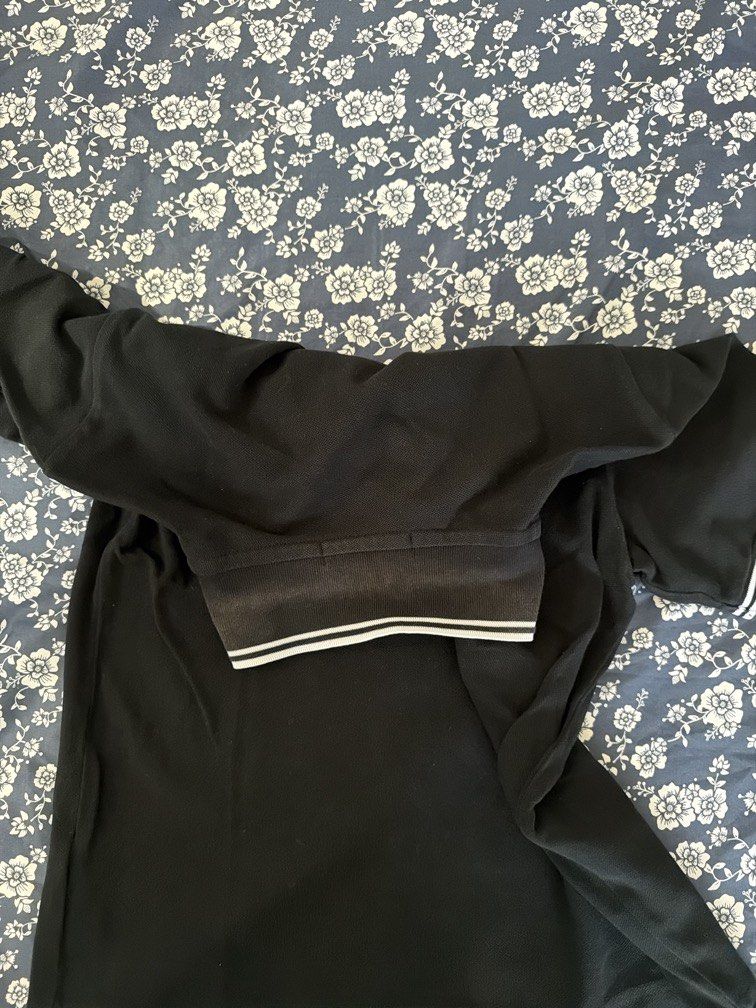 Fred Perry (Category: Blouses) located in Cabanatuan. Submitted by rosecii (Listing ID 1462046981, Image 3). Description: Women's Polo Shirt.