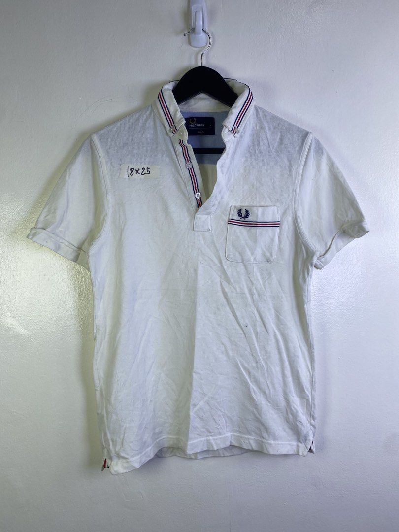Fred Perry Polo (Category: Tshirts & Polo Shirts ) located in Manila. Submitted by declutterpromax (Listing ID 1462079966, Image 1). Description: .