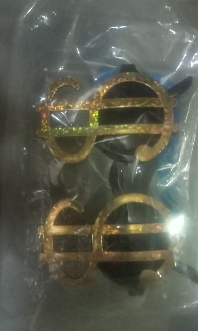 Fun glasses (Category: Sunglasses & Eyewear) located in Paranaque City. Submitted by dimaguilaa94969 (Listing ID 1462218662, Image 1). Description: pm if int 09260966619.