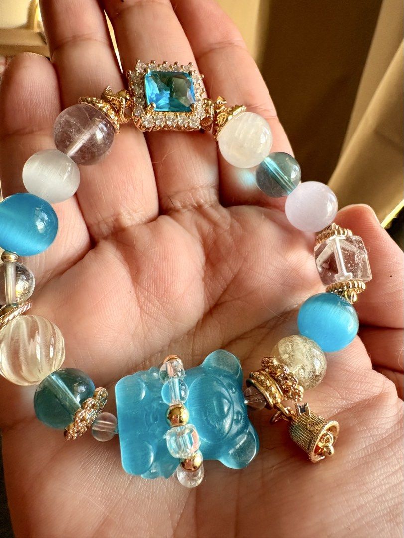 Gemstone DIY bracelet- Cat’s eye bear (Category: Bracelets) located in Manila. Submitted by charliesxcharms (Listing ID 1462037316, Image 3). Description: Cat’s eye bear charm, selenite, cq, moostone, citrine, topaz.