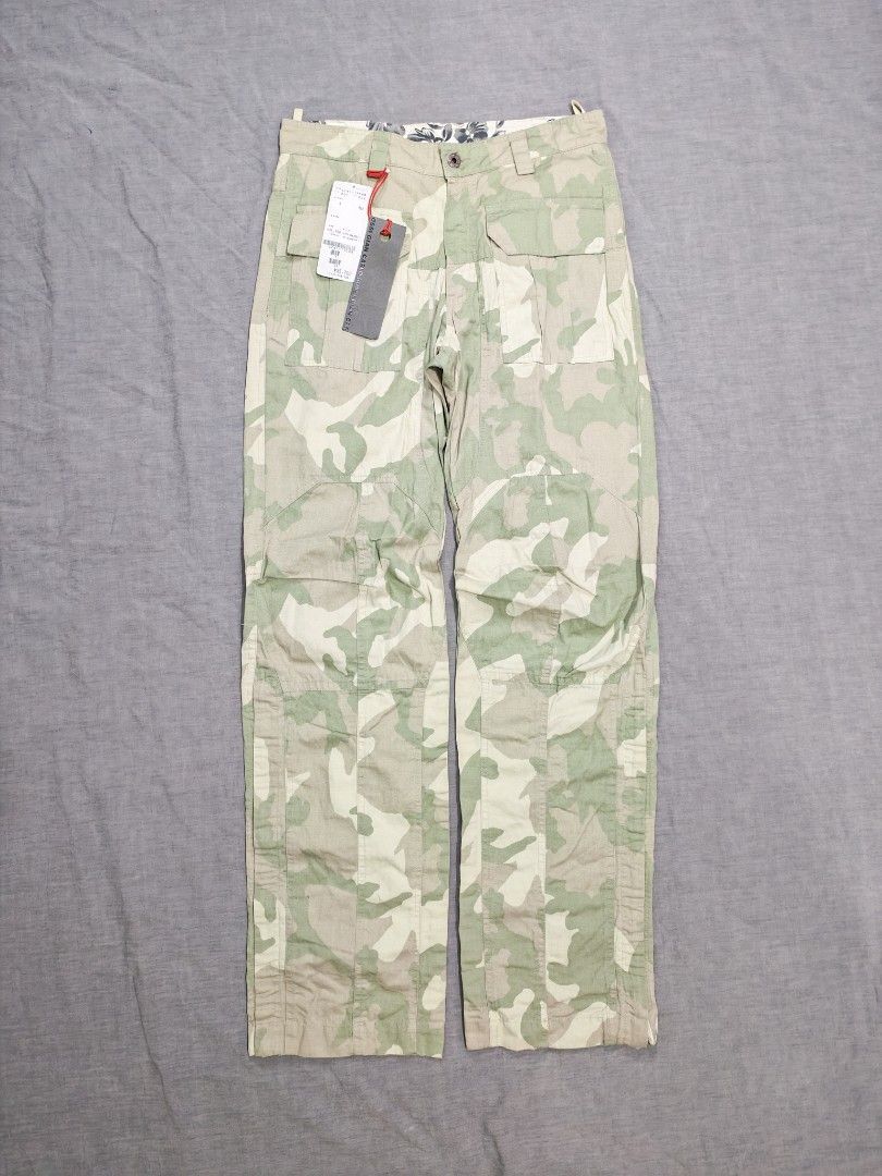 gian carlo rossi camo utility pants (Category: Trousers) located in Baguio. Submitted by used_clothing2600 (Listing ID 1462218209, Image 2). Description: gian carlo rossi camo utility pants made in italy size 46 on tag measurements waist 16 inches front rise 11 thigh 11.5 knee 10 inseam 34 outseam 44 leg opening 9.