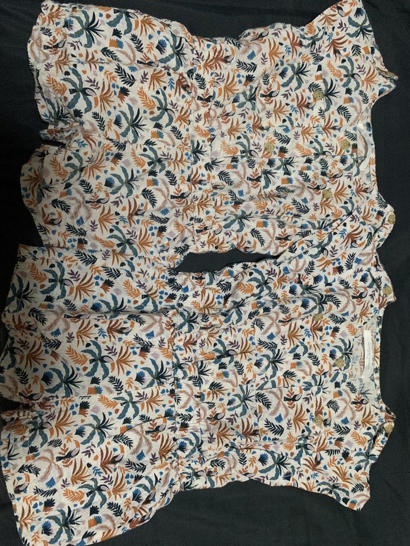 Gingersnaps Tiny Tropical Print Romper (Category: Babies & Kids Fashion) located in Malabon City. Submitted by vewonica (Listing ID 1462192423, Image 3). Description: set of 2 sizes 18and 24 months - Adorable tropical print romper featuring toucans and palm leaves. - Comfortable elasticated waist for a perfect fit. - Short sleeves with stylish button details at the shoulder. - Ideal for warm weather and easy to wear. - A must-have for your summer