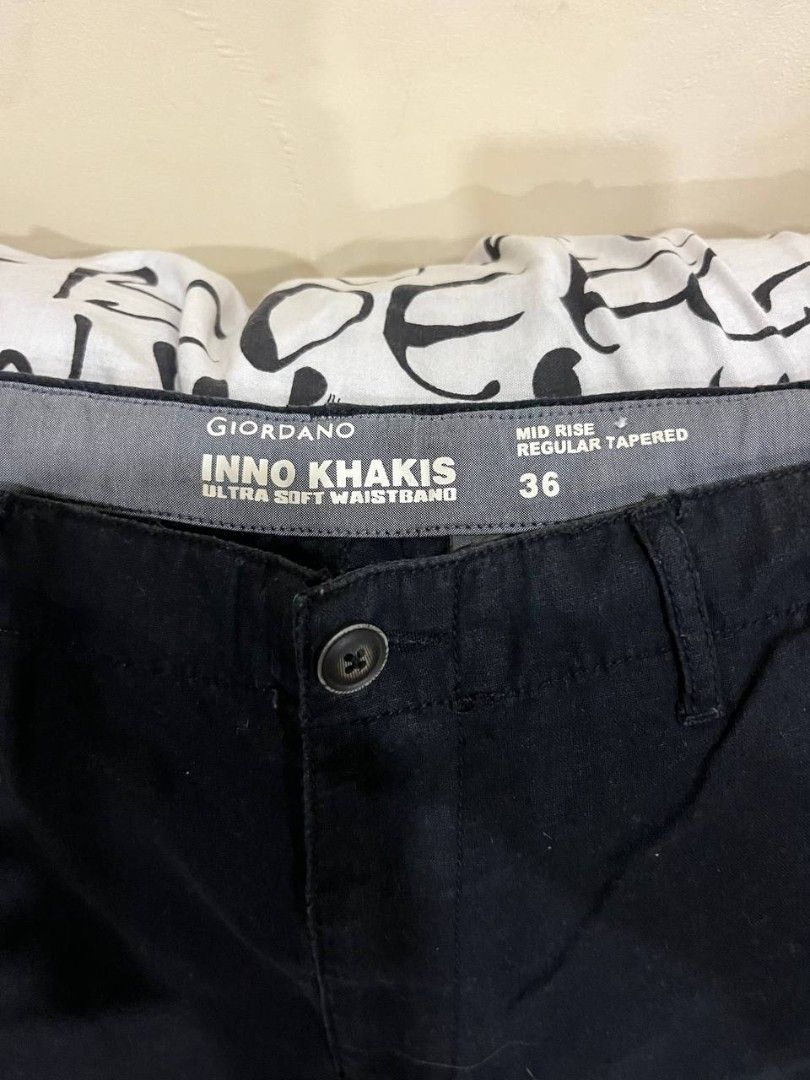 Giordano inno khakis pants (Category: Chinos) located in Quezon City. Submitted by michypeachyy1 (Listing ID 1462133914, Image 2). Description: 300 plus shipment only 36 inches waist 41.5 inches length.
