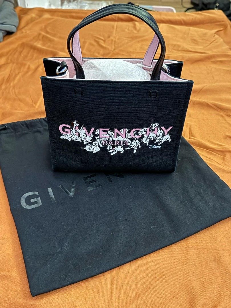 Givenchy x 101 Dalmatian (Category: Luxury Bags & Wallets) located in Naga. Submitted by jea1991 (Listing ID 1462084888, Image 1). Description: .