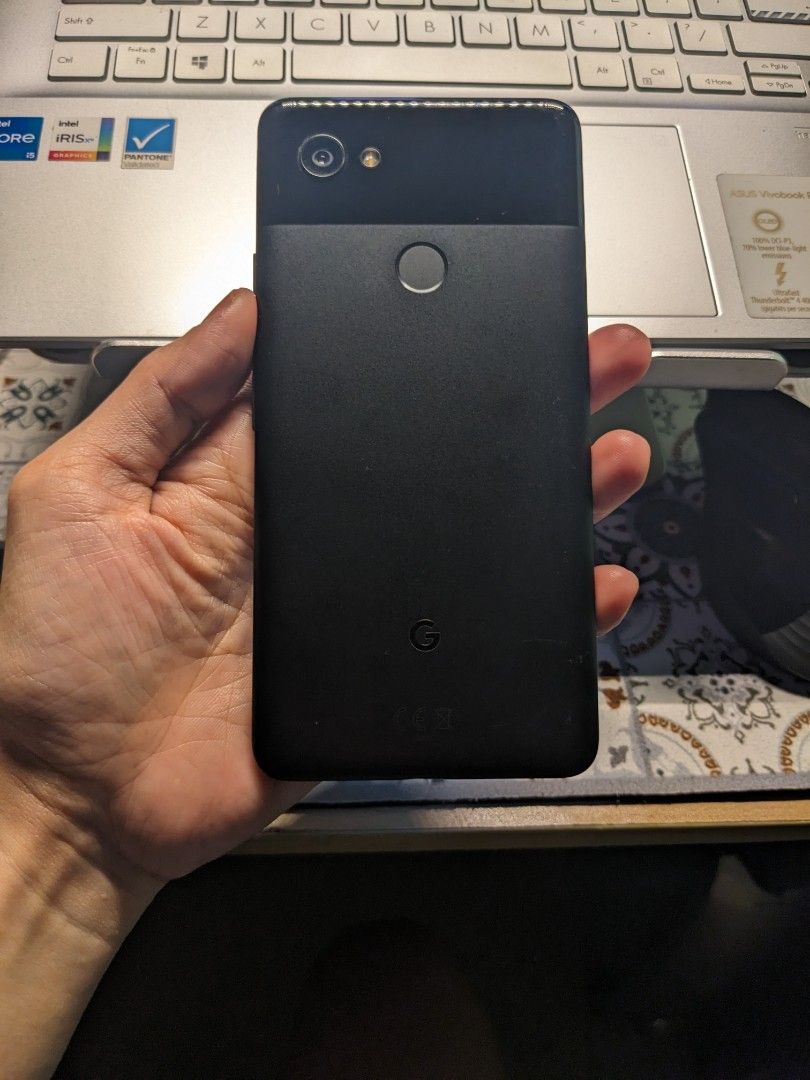 GOOGLE PIXEL 2 XL 128GB — JUST BLACK (Category: Google Pixel) located in Taguig. Submitted by secondsight_pixels (Listing ID 1462258741, Image 2). Description: GOOGLE PIXEL 2 XL 128GB — JUST BLACK • 128GB Storage • US Variant • Factory Unlocked — Any SIM • 6.0" P-OLED Display • Snapdragon 835 • 4GB RAM • 12.2MP Rear Camera • 8MP Front Camera • USB-C • NFC • Fingerprint Sensor • All functions working • UNLIMITED GOOGLE PHOTOS STORAGE FOR PHOTOS & 