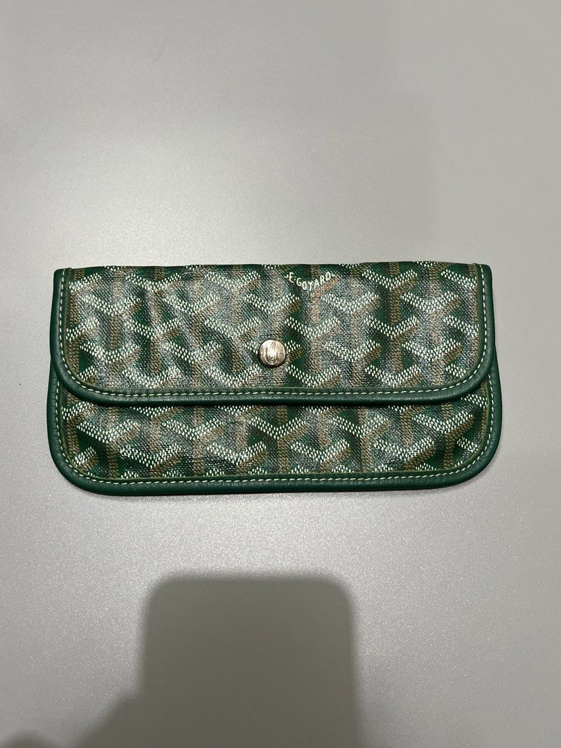 Goyard Paris Green Monogram Wallet (Category: Luxury Bags & Wallets) located in Manila. Submitted by jorgemabelin2001 (Listing ID 1462050132, Image 1). Description: - Authentic Goyard wallet - Color: Green - Classic monogram pattern - Secure snap closure - Clean interior - Made in France - Ideal for organizing cards and cash - Stylish accessory.