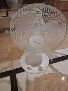 （分類：）位於 。 由 chowkwongho 提交（商品編號 1462149573，圖片 1）。簡介： 。