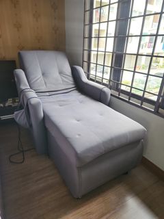 (Category: ) located in . Submitted by leowkg.1 (Listing ID 1462074277, Image 1). Description: .