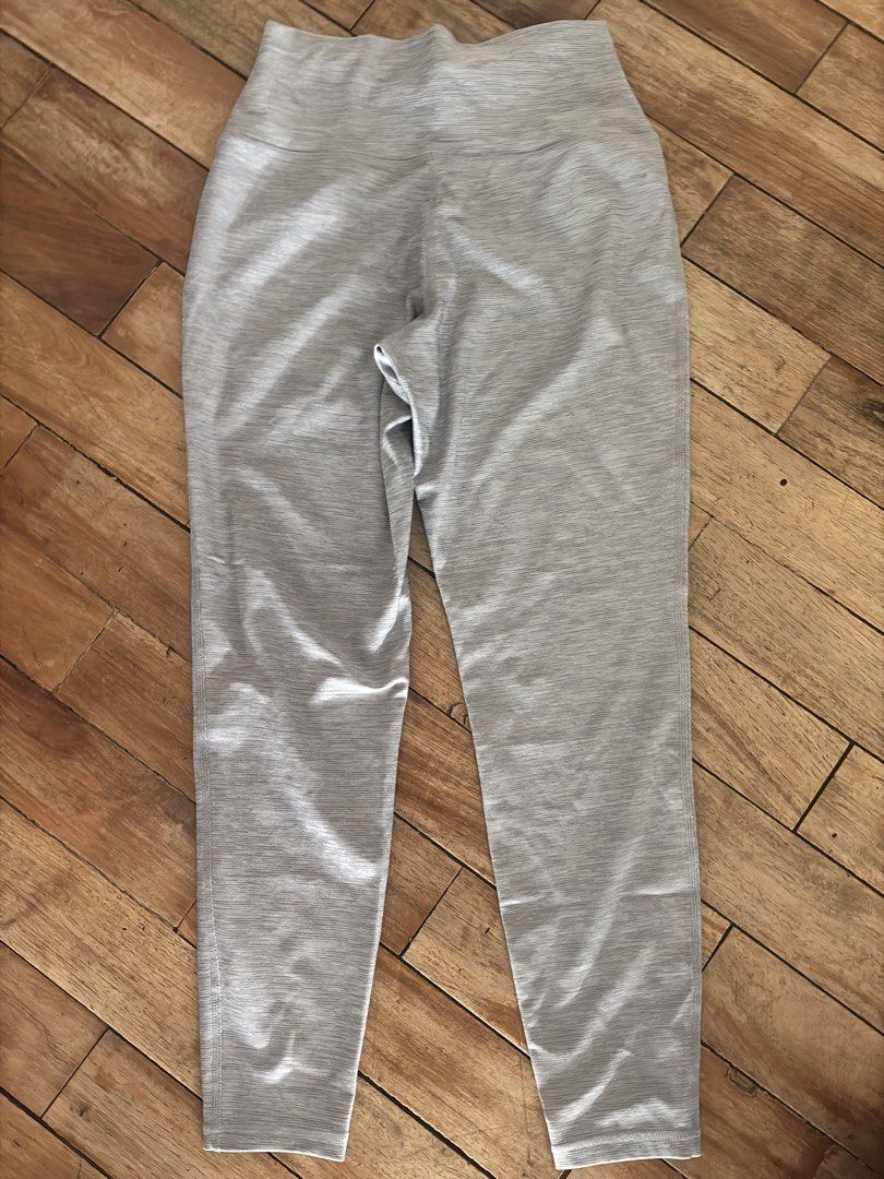 GU Activewear Light Blue- Leggings (Category: Activewear) located in Makati City. Submitted by carclosetjunkie (Listing ID 1462115942, Image 3). Description: - GU Grey Marl Leggings - High-waisted fit Pattern.