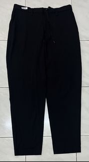 (Category: ) located in . Submitted by amirul_uniqlo_gu_store (Listing ID 1462175613, Image 1). Description: .