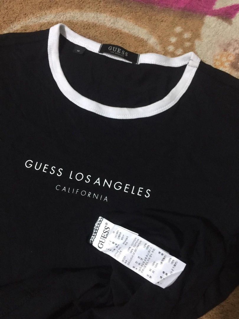 Guess women (Category: Activewear) located in Tagum. Submitted by urbanoadulajr (Listing ID 1462145707, Image 2). Description: Guess women Medium 20x23 As new Mine 450.