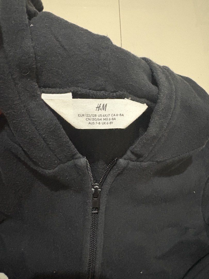 H & M Jacket (Category: Babies & Kids Fashion) located in Quezon City. Submitted by nissymara (Listing ID 1462187625, Image 3). Description: .